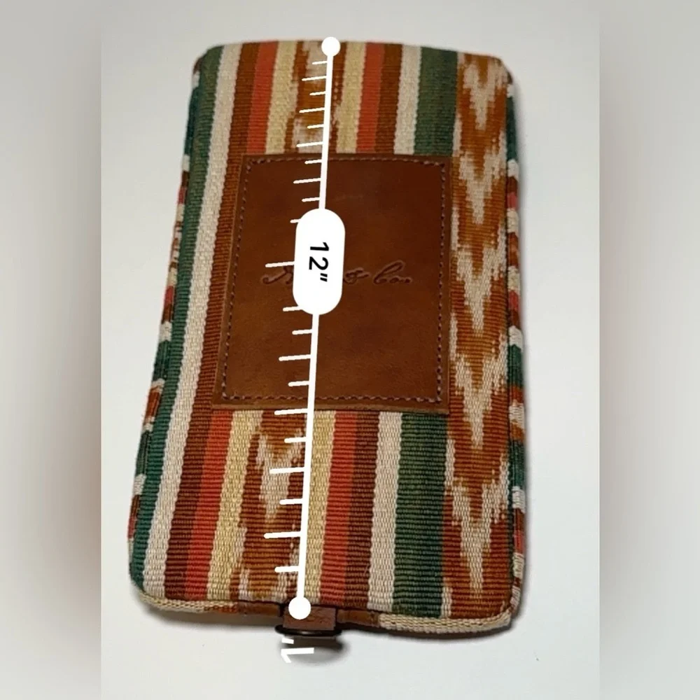 Beautiful Nena & Co pouch